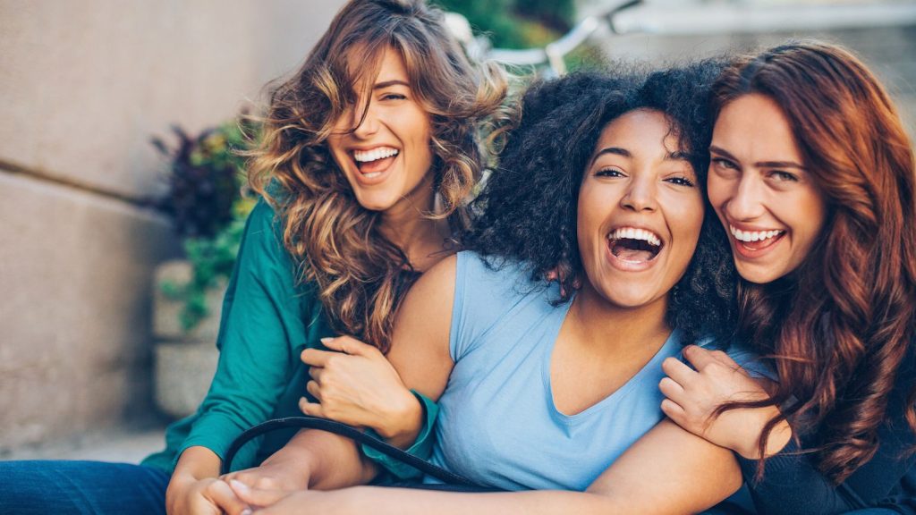 Best Hinge Photos Ranked - With Friends